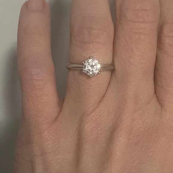 Jewelry - Classic Solitaire Engagement Ring in Silver with CZ Stone